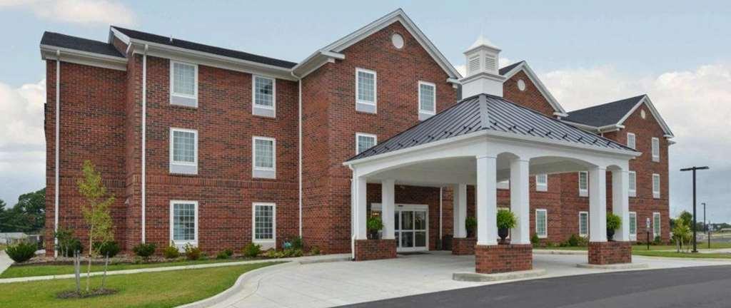 And Hotel